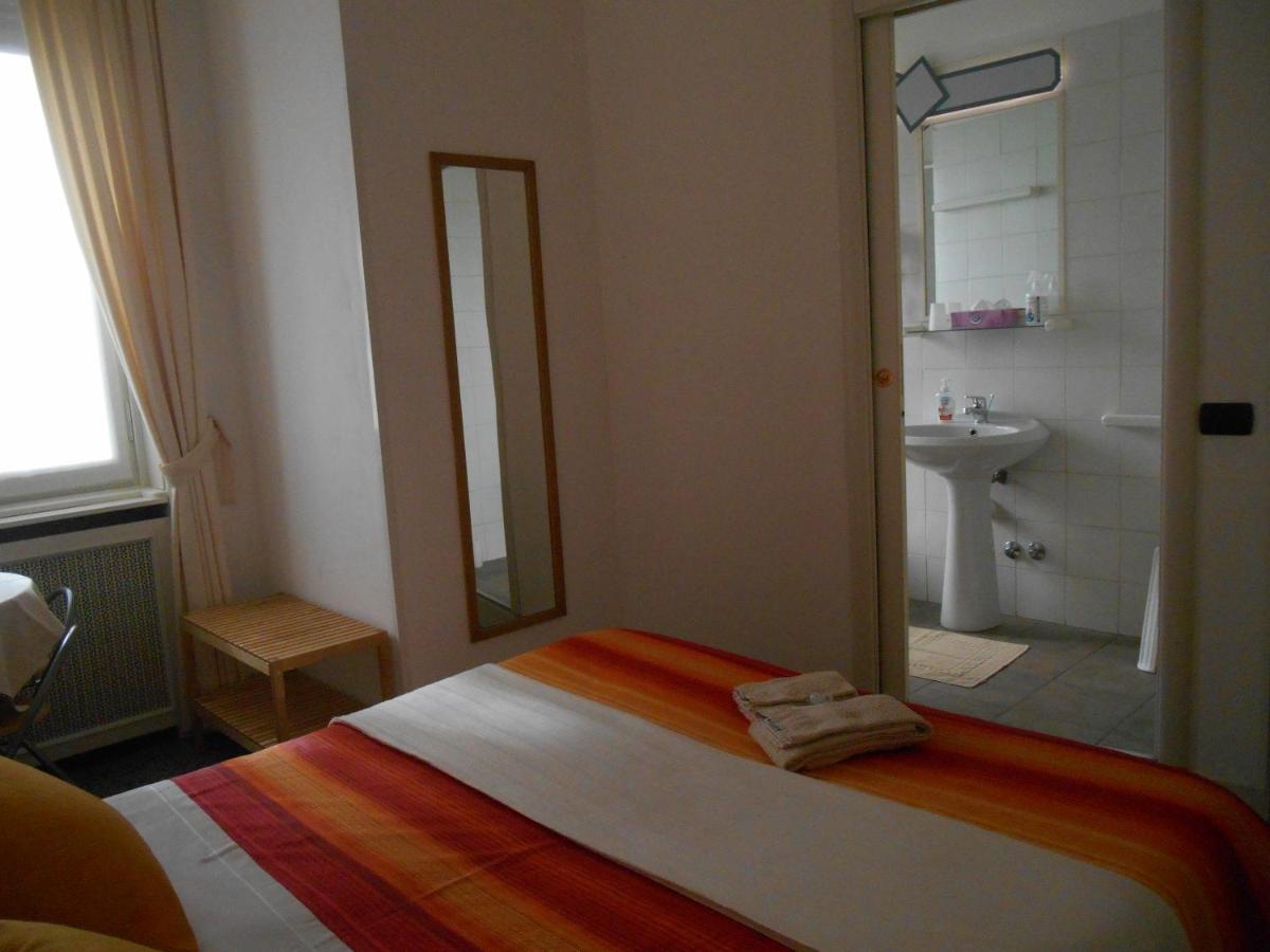 Bed and Breakfast Le Rose Malpensa Busto Arsizio Zewnętrze zdjęcie